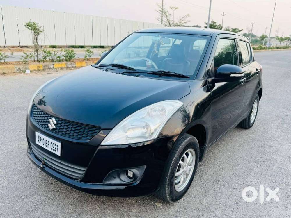 Maruti Suzuki Swift Vxi + Manual, 2013, Petrol
