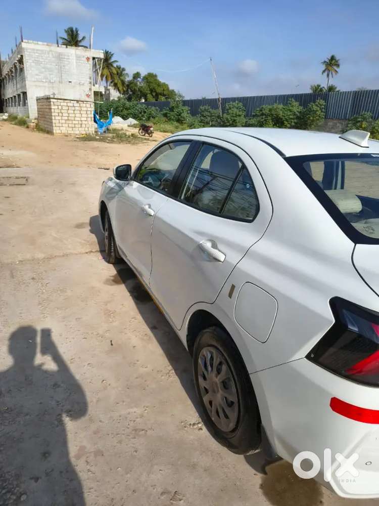 Maruti Suzuki Dzire 1.2 2025