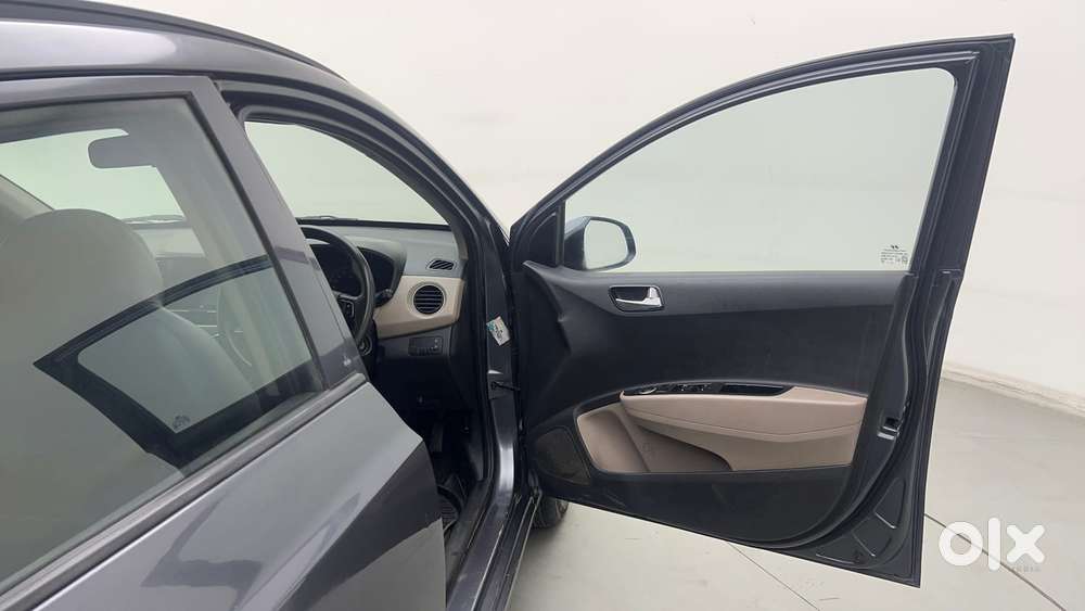 Hyundai Grand I10 [ ] 1.2 Kappa Vtvt Sportz At, 2015, Petrol