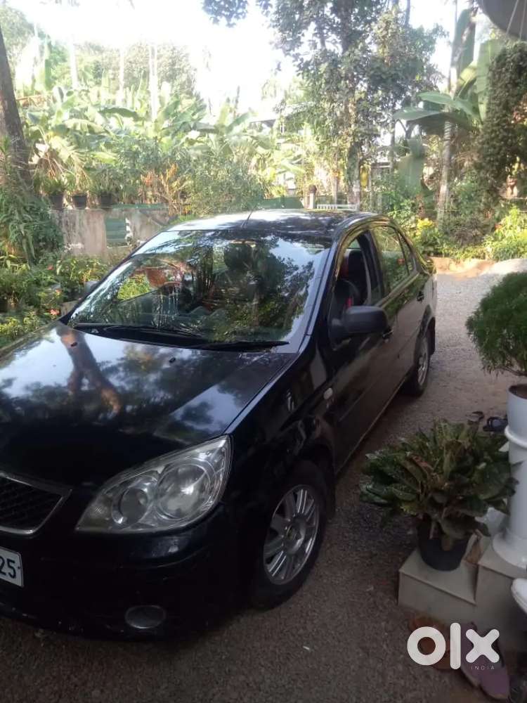 Ford Fiesta 2006 Diesel 150000 Km Driven.