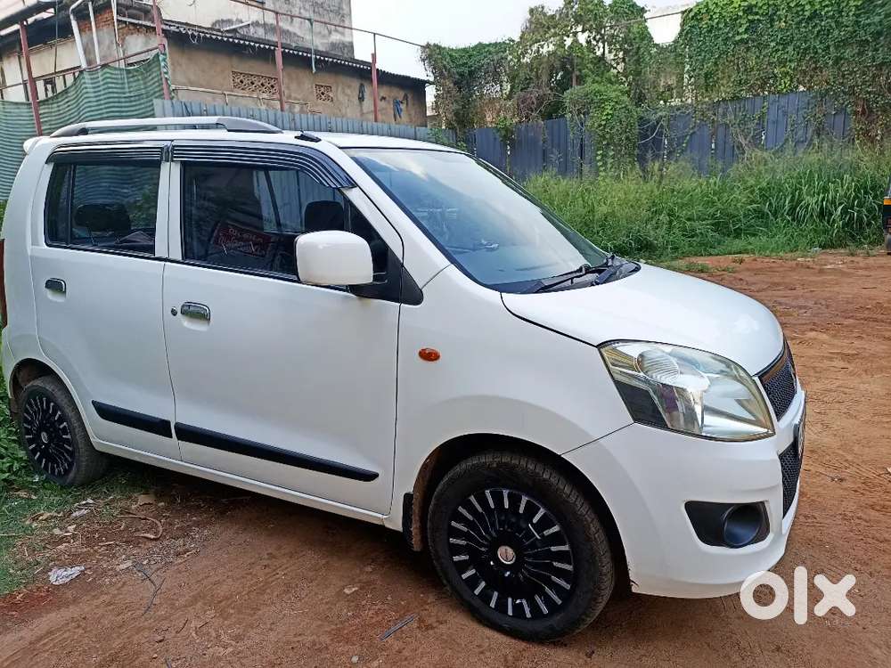 Maruti Suzuki Wagon R 2015 Petrol Well Maintained