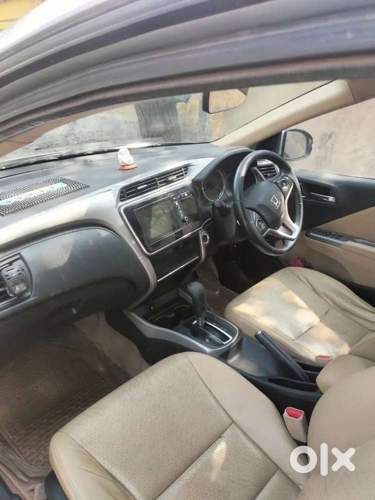 Honda City 2018, Top Model, Sunroof