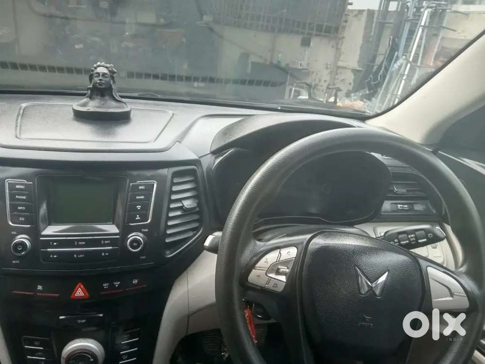 Mahindra Xuv300 1.2 2023