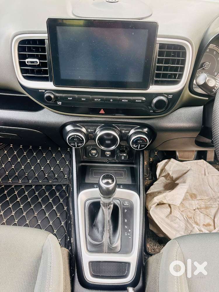 Hyundai Venue 1.0 Sx Plus Turbo Dct Dual Tone, 2019, Petrol