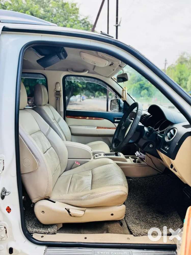 Ford Endeavour Diesel Limited 2012