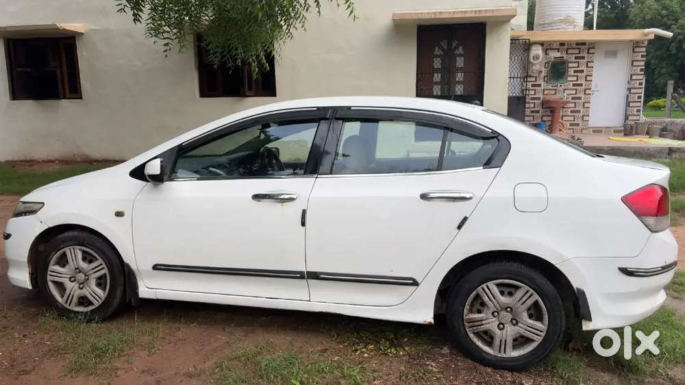 Honda City 2011 Manual Petrol/cng