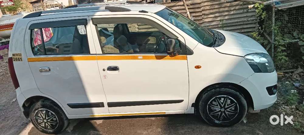 गाड़ी में एक रुपए का कोई काम नहीं है रनिंग में है