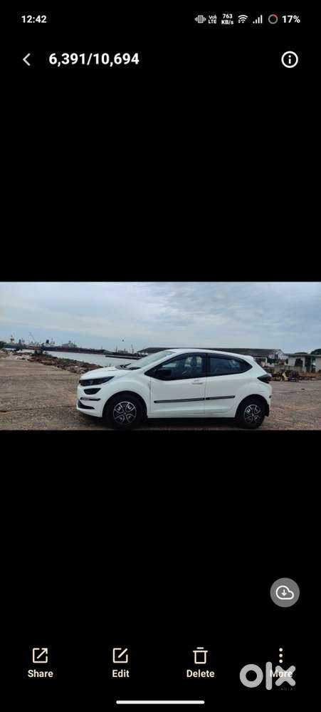 Tata Altroz Petrol 2017