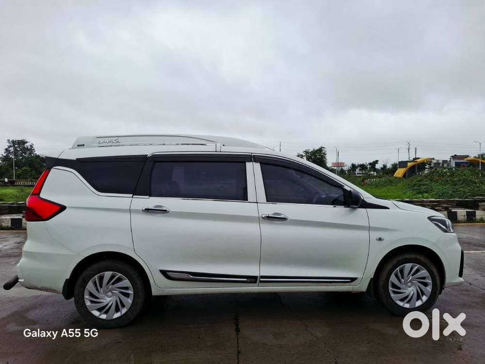 Maruti Suzuki Ertiga 1.5 Vxi, 2026, Petrol