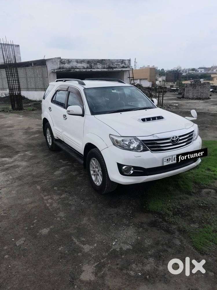 Toyota Fortuner 3.0 4x2 Automatic, 2012, Diesel