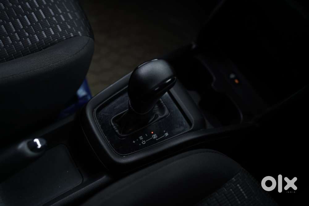 Maruti Suzuki Swift Zxi Plus Amt Dual Tone, 2024, Petrol