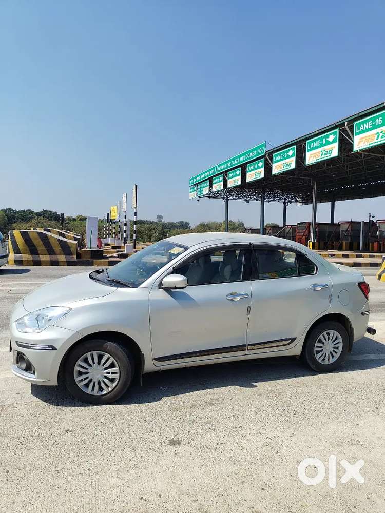 Car Me Koy Kami Nahi Ha Ak Dam Ok Ha
