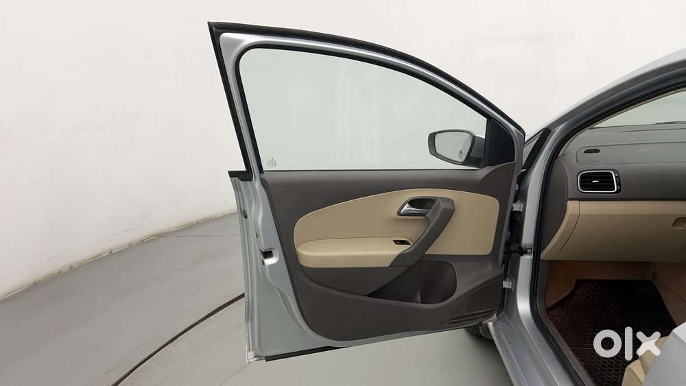 Volkswagen Vento 2013-2015 1.2 Tsi Highline At, 2017, Petrol