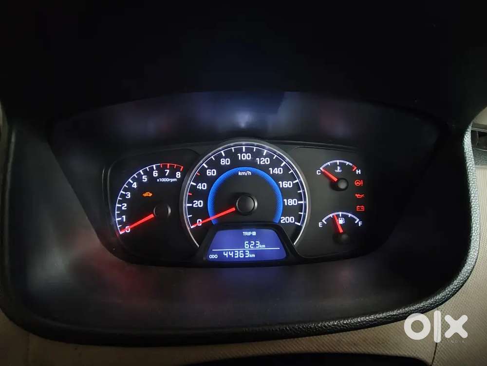 Hyundai Grand I10 Sportz 2015 Petrol