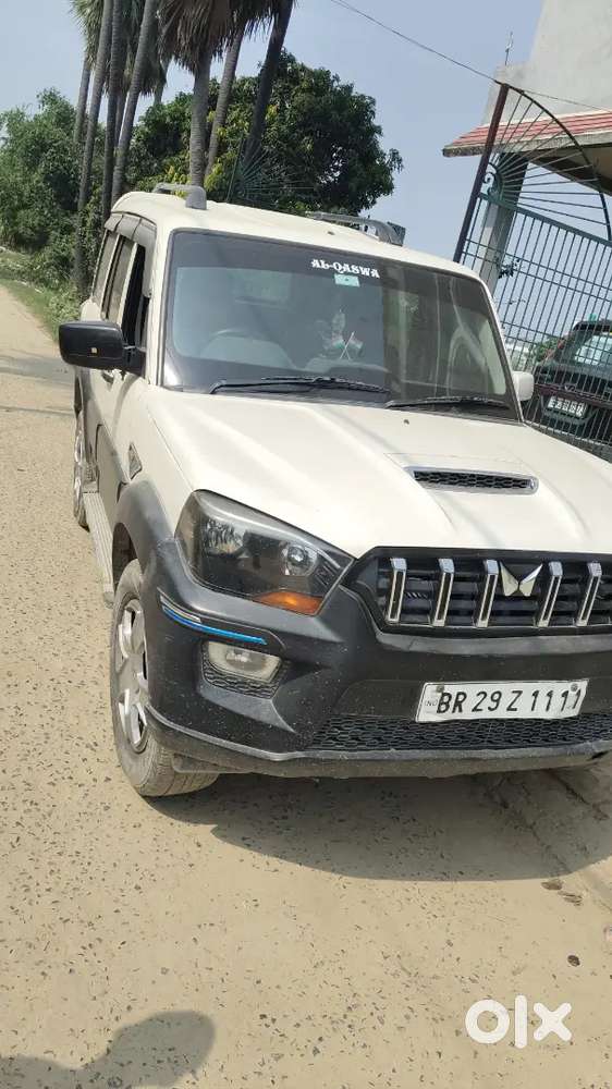 Mahindra Scorpio 2.2 S4 2017 Diesel Manual