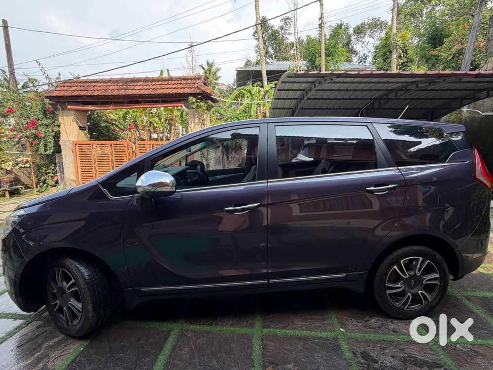 Mahindra Marazzo Diesel 2018