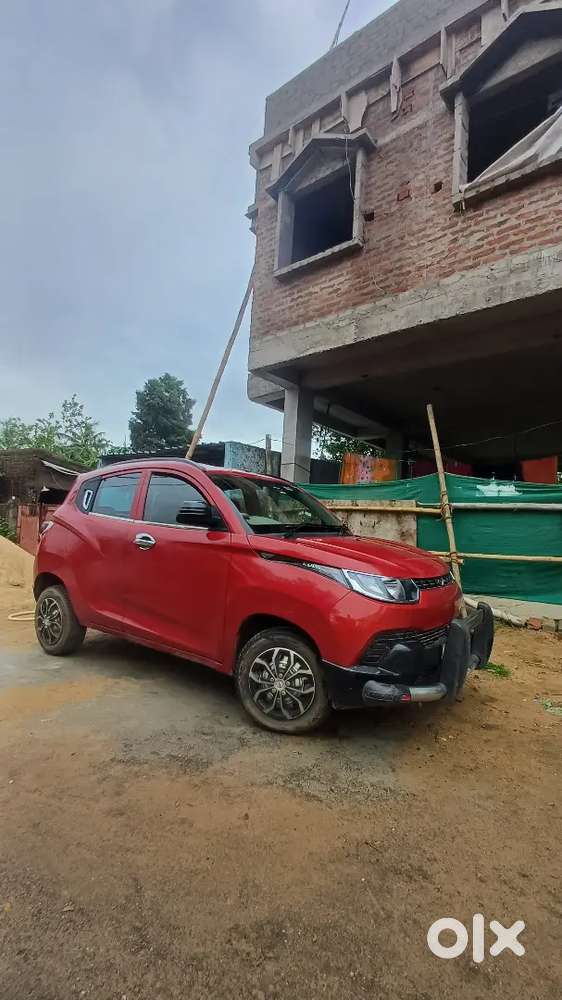 Mahindra Kuv 100 G80 Petrol 2017