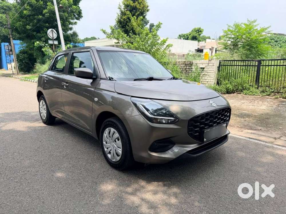 Maruti Suzuki Swift 1.2 Lxi (o), 2025, Petrol