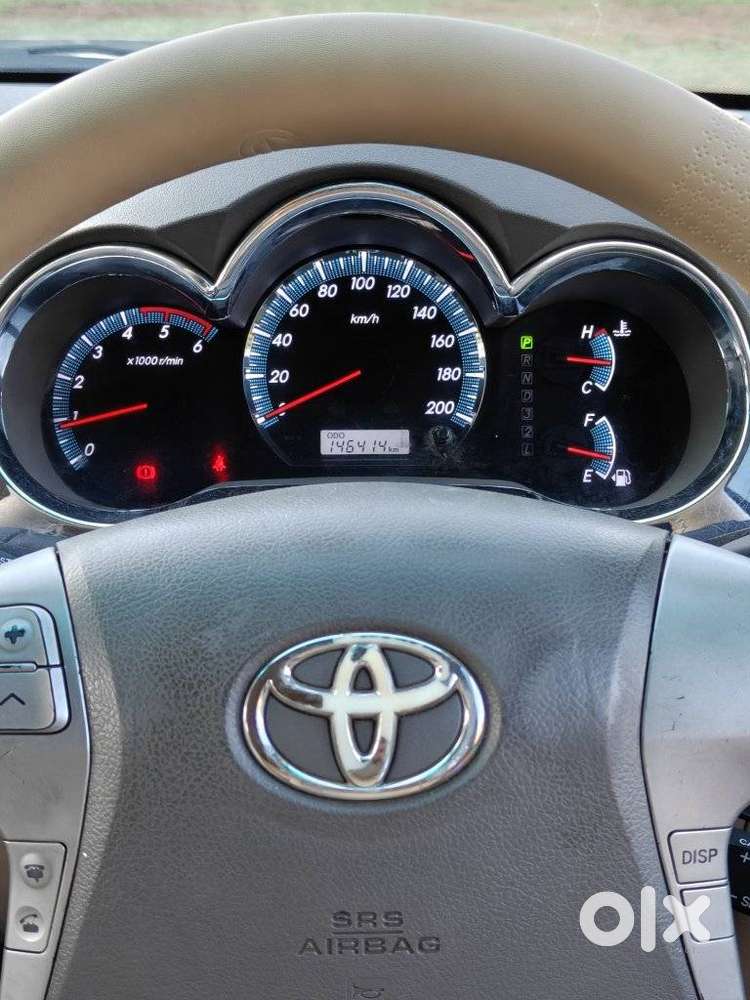 Toyota Fortuner 3.0 4x2 Automatic, 2012, Diesel