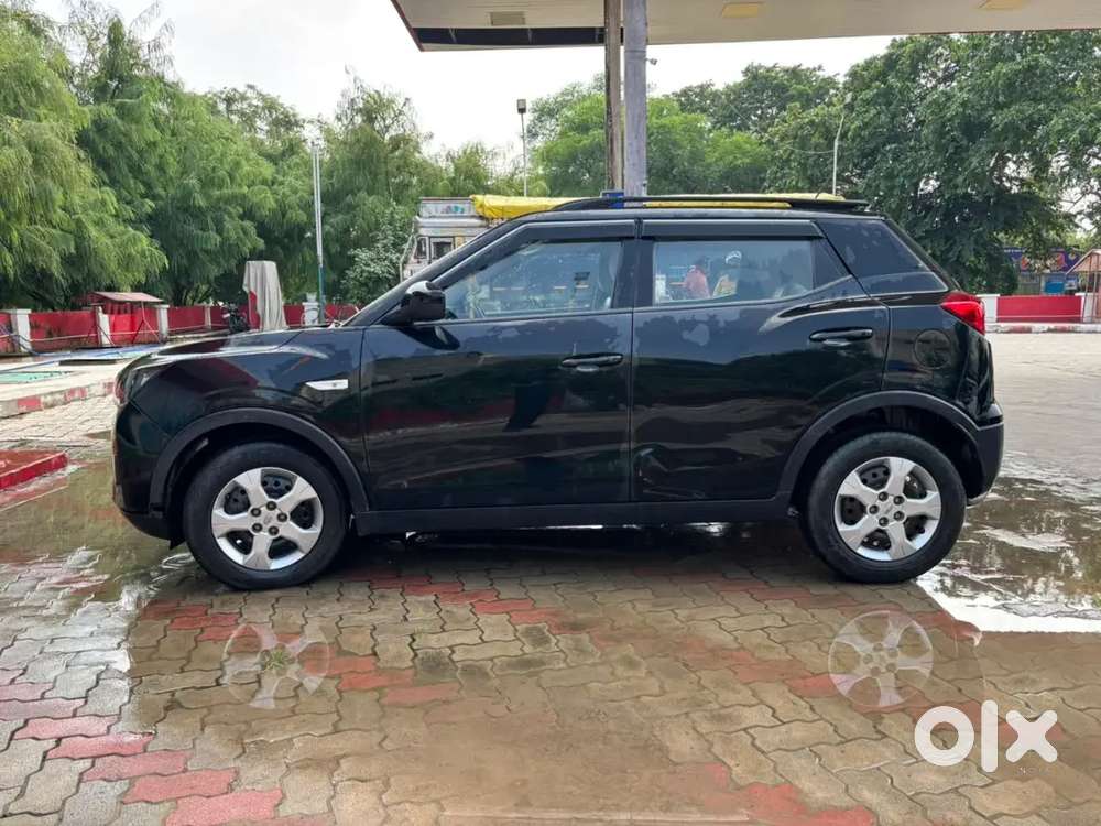 Mahindra Xuv300 Diesel 2022 First Owner