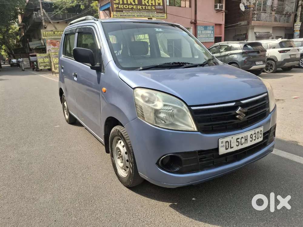 Wagonr Lxi
Petrol/cng,green Model=2011/12(jan) 2nd Owner
Km=91,000