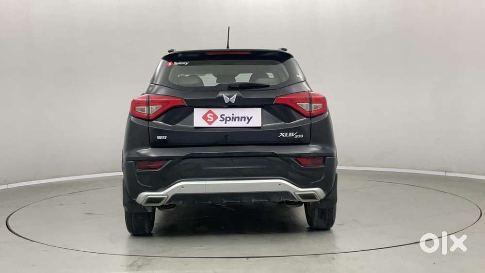 Mahindra Xuv300 W8 Amt Optional Diesel, 2023, Petrol