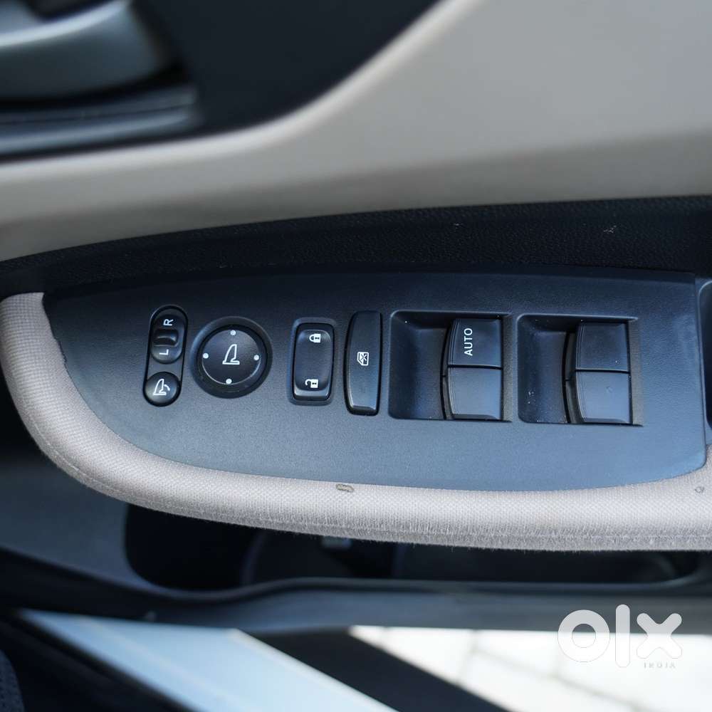 Honda Elevate Vx Mt, 2023, Petrol