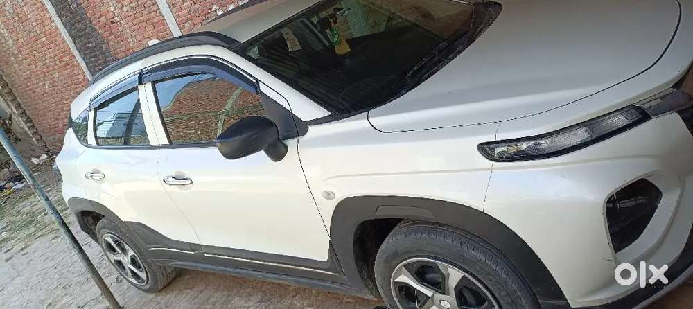 Maruti Suzuki Fronx 2023 Petrol 28000 Km Driven