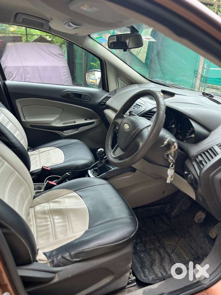 Ford Ecosport 2018 Model Petrol 60,000km Driven