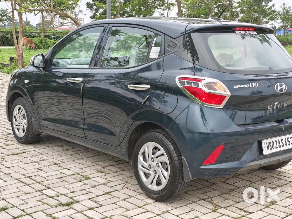 1st Owner G-i10 Nios (only 20k Km Driven)- Best Deal In North Bengal