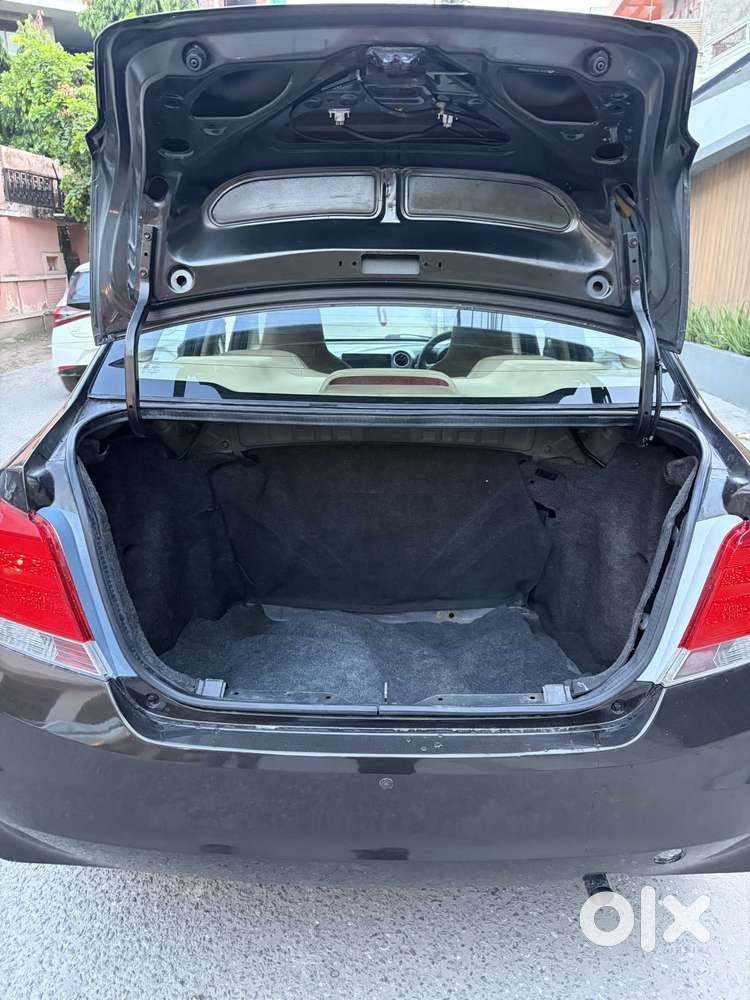 Honda Amaze V Cvt Petrol, 2017, Petrol