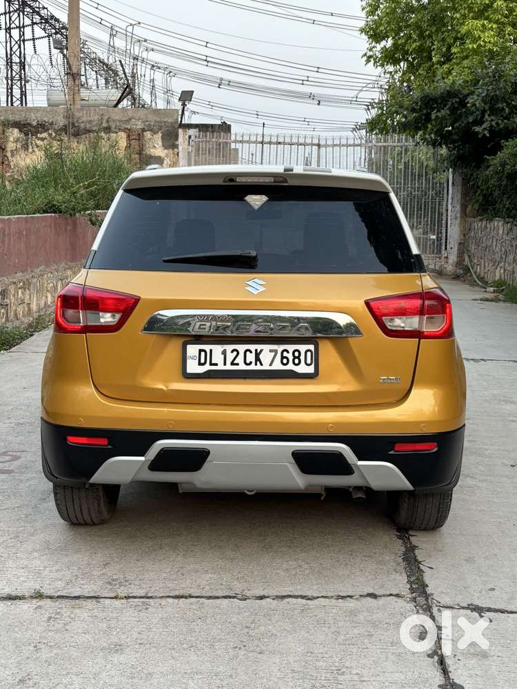 Maruti Suzuki Vitara Brezza Zdi Plus Dual Tone, 2016, Diesel