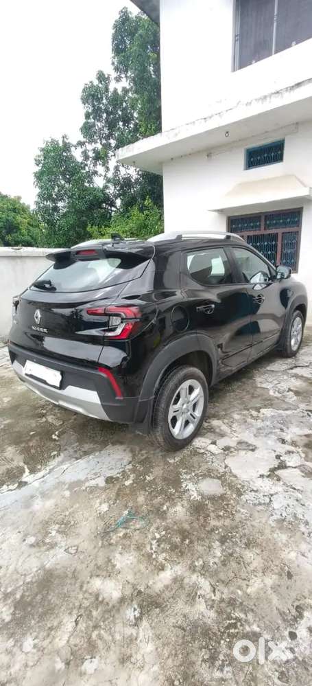 Renault Kiger Petrol Automatic 1st