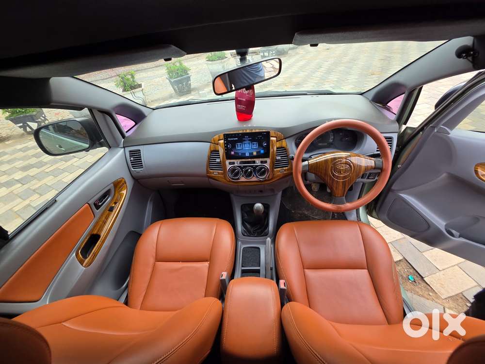 Toyota Innova 2.5 Gx 7 Str Bs-iii, 2012, Diesel