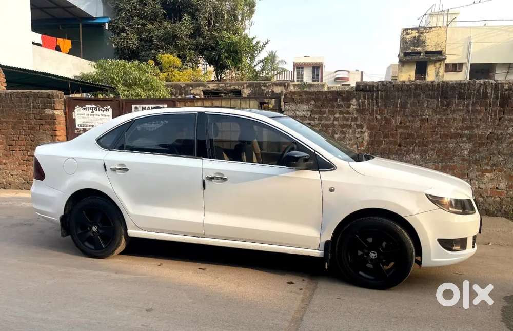 Skoda Rapid Diesel Top Model Well Maintained