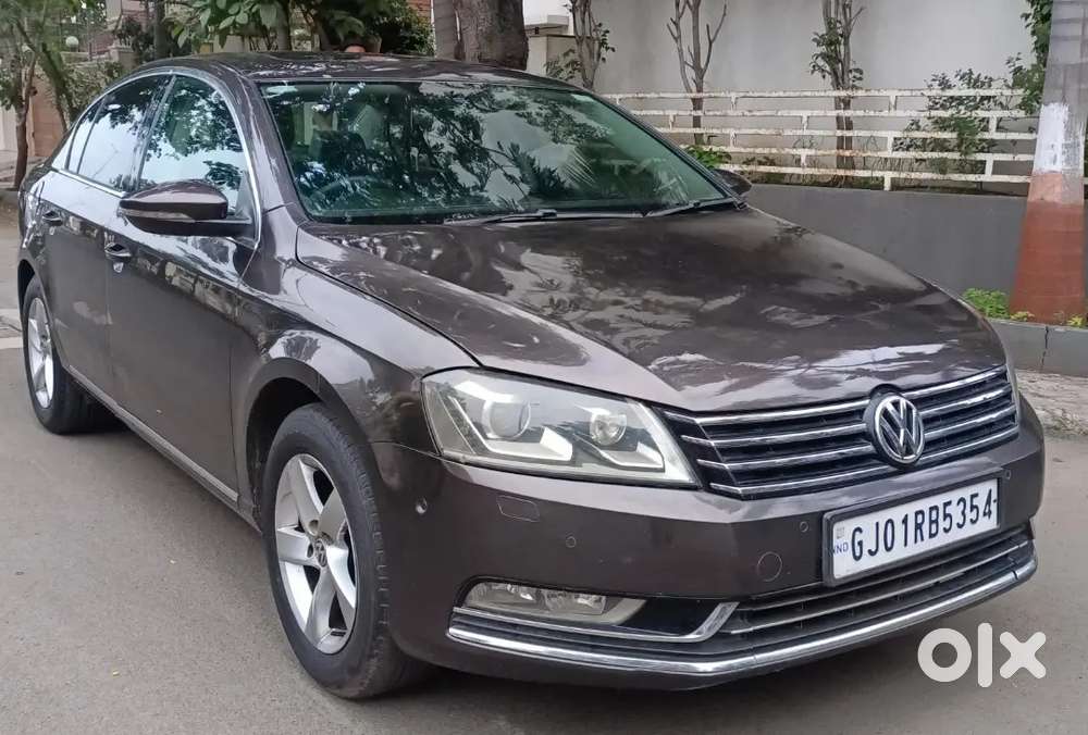 Volkswagen Passat Comfortline Dsg 2013 Year Car