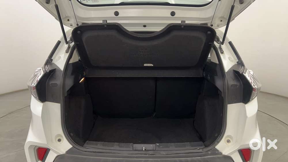 Tata Nexon 1.2 Revotron Xz Plus (s), 2021, Petrol