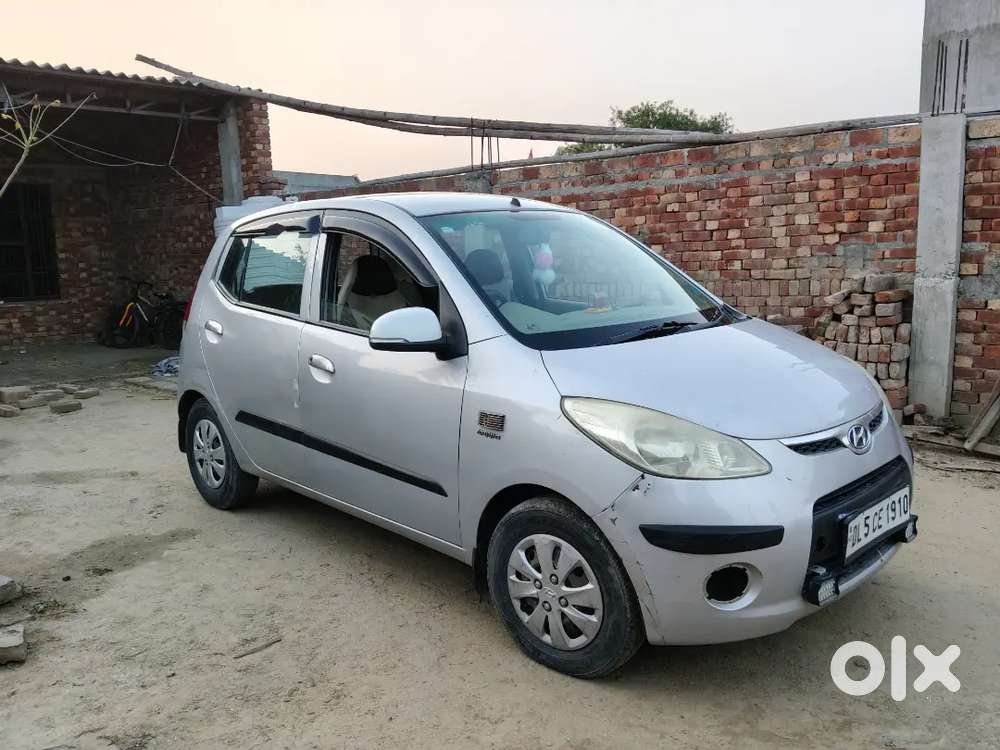 Hundai I 10 November 2009 Modal H Bilkul Ek Number