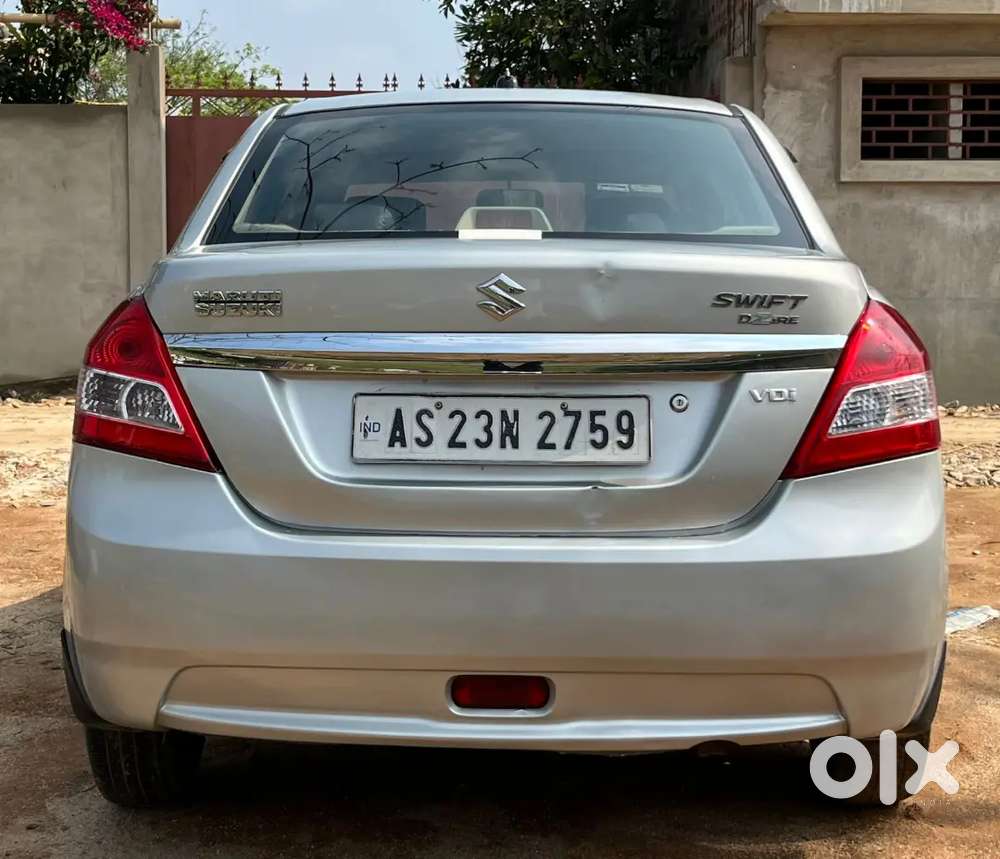 Maruti Suzuki Swift Dzire 2015 Diesel 82000 Km Driven