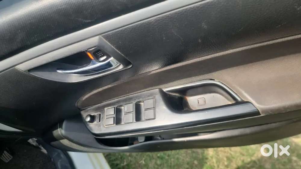 Maruti Suzuki Swift 2016