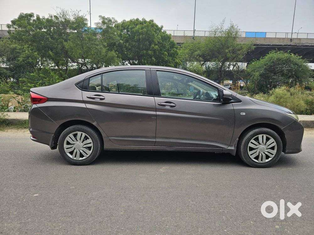 Honda City I-vtec Sv, 2017, Petrol