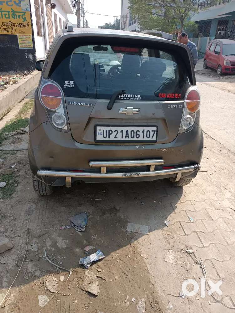 Chevrolet Beat Petrol 2012