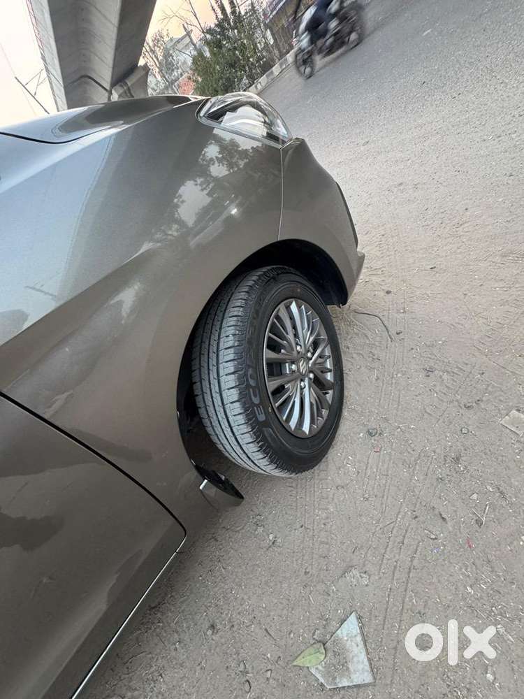 Maruti Suzuki Ertiga 2021 Petrol 7800 Km Driven