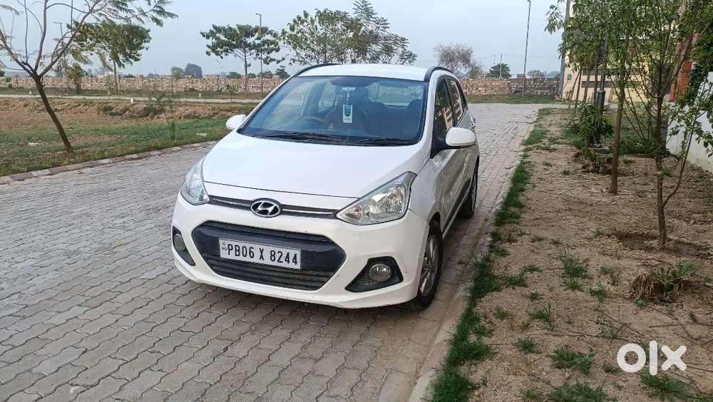 Hyundai Grand I10 2013 Diesel 97000 Km Driven