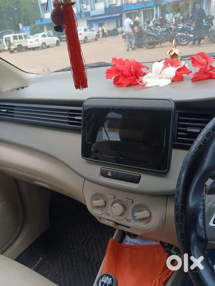 Maruti Suzuki Ertiga 2025 Cng & Hybrids 40000 Km Driven