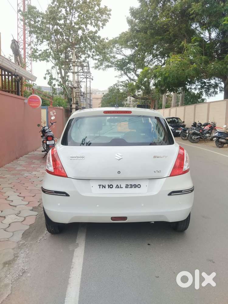 Maruti Suzuki Swift Vxi, 2013, Petrol