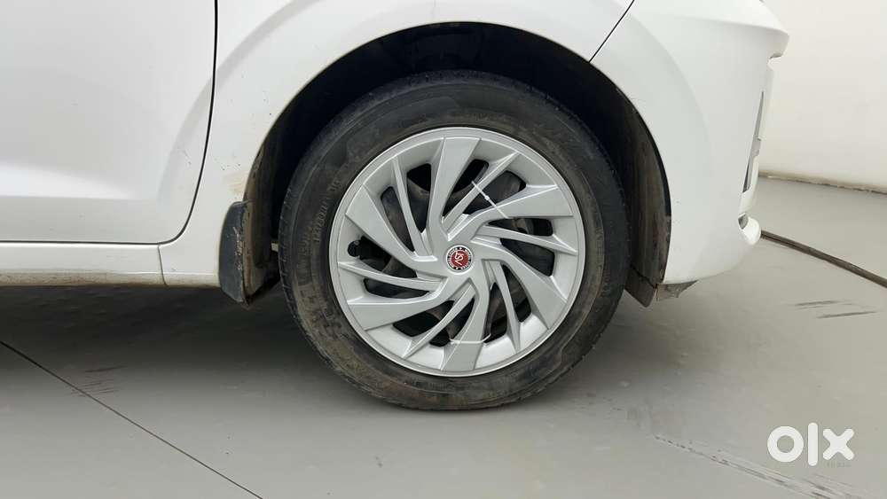 Hyundai Grand I10 Nios Sportz 1.2 Kappa Cng, 2024, Cng & Hybrids