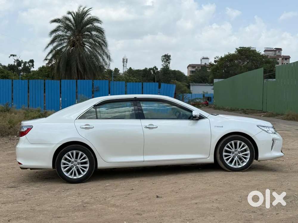 Toyota Camry Hybrid, 2017, Petrol