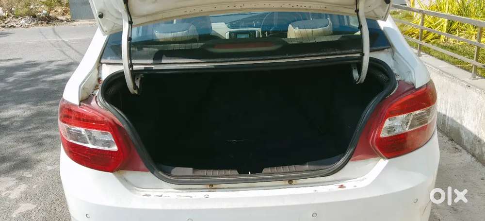 Tata Zest. Xt