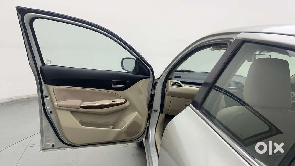 Maruti Suzuki Dzire 1.2 Zxi Amt, 2018, Petrol